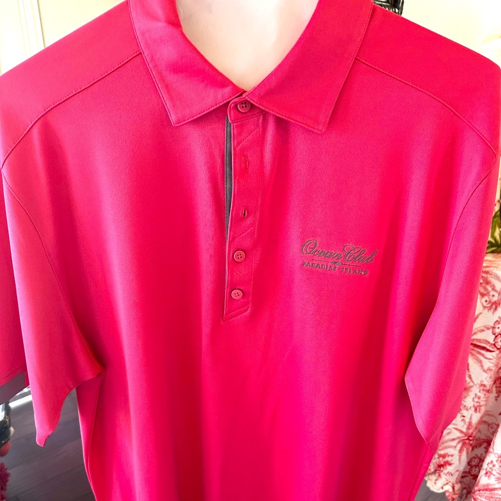 Men’s golf shirt. Ocean Club- Paradise Island. Size large